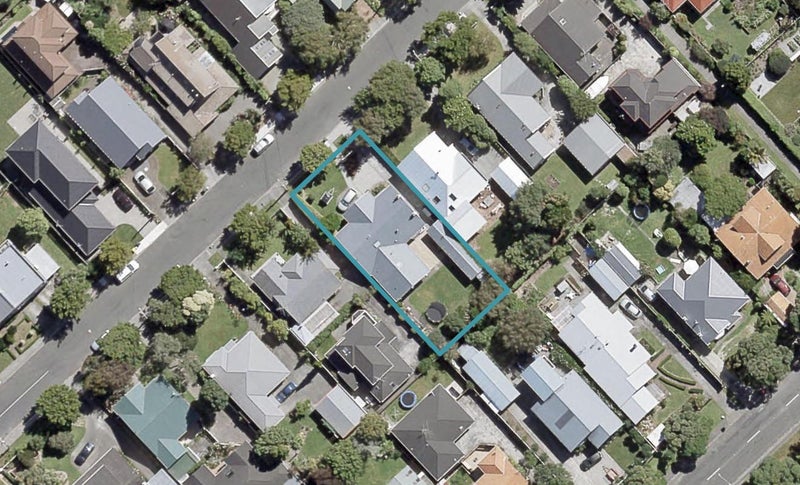 68 Totara Crescent, Woburn, Lower Hutt - Carousel 1