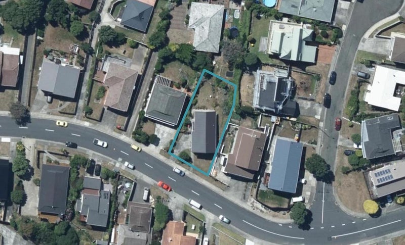 70 Pope Street, Camborne, Porirua - Carousel 1