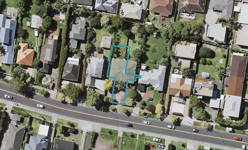 2/246 Kepa Road, Mission Bay, Auckland - Carousel 1