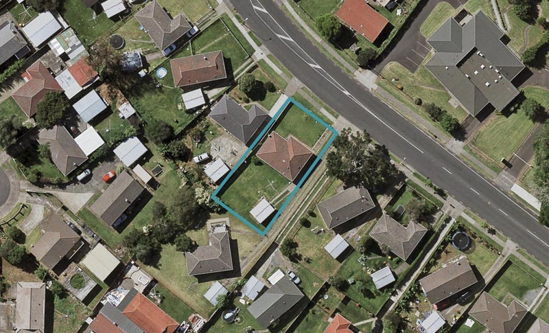 77 Dawson Road, Otara, Auckland - Carousel 1