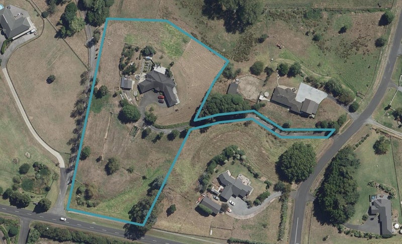 11 Pheasant Close, Rotokauri, Hamilton - Carousel 1