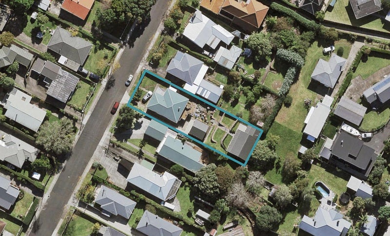22 Sullivan Avenue, Mangere Bridge, Auckland - Carousel 1