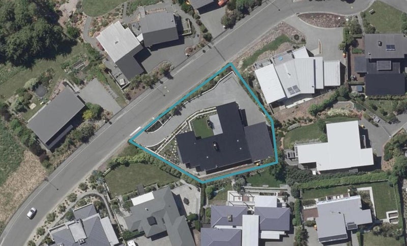 6 Quarry Hill Terrace, Kennedys Bush, Christchurch - Carousel 1