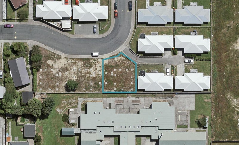 73 Lothian Crescent, Strathern, Invercargill - Carousel 1