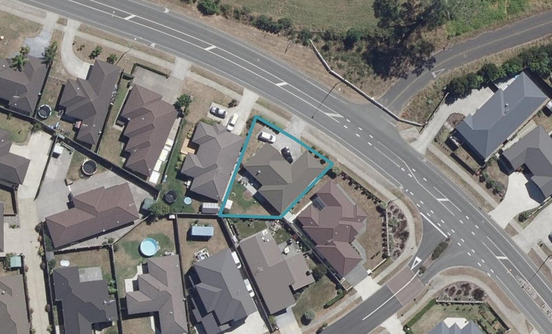 72 Borman Road, Huntington, Hamilton - Carousel 1