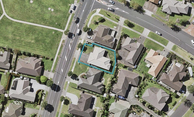 172 Kilkenny Drive, East Tamaki Heights, Auckland - Carousel 1
