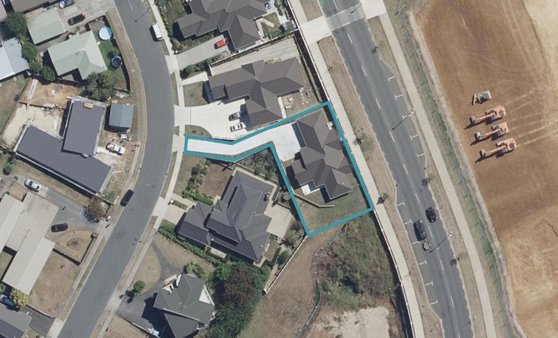21 Goodwin Terrace, Temple View, Hamilton - Carousel 1