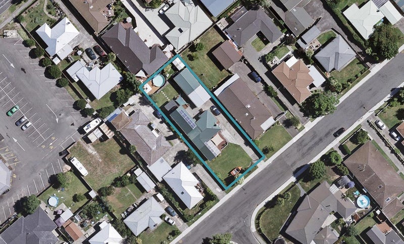 9 Chester Street, Taradale, Napier - Carousel 1