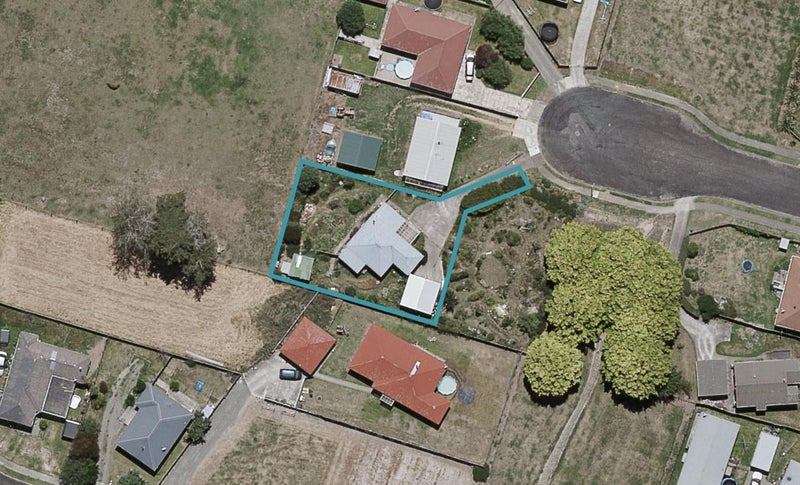 33 Porritt Place, Waipukurau, Waipukurau - Carousel 1