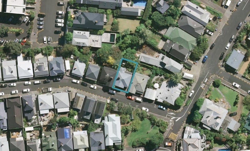 22 Renall Street, Freemans Bay, Auckland - Carousel 1