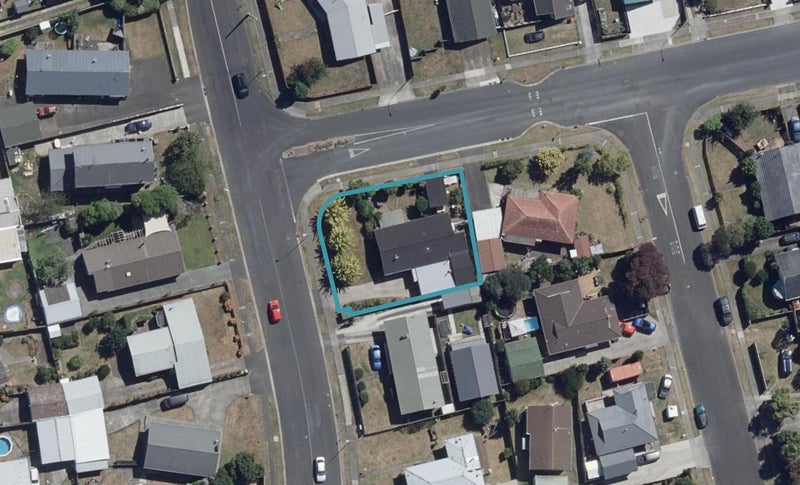 19 Poaka Avenue, Dinsdale, Hamilton - Carousel 1