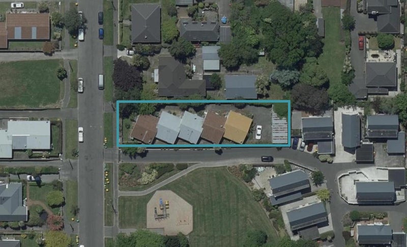 3/140 Champion Street, Edgeware, Christchurch - Carousel 1