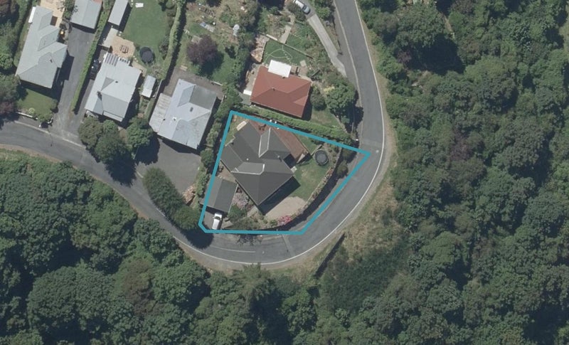 38 Rockside Road, Glenleith, Dunedin - Carousel 1
