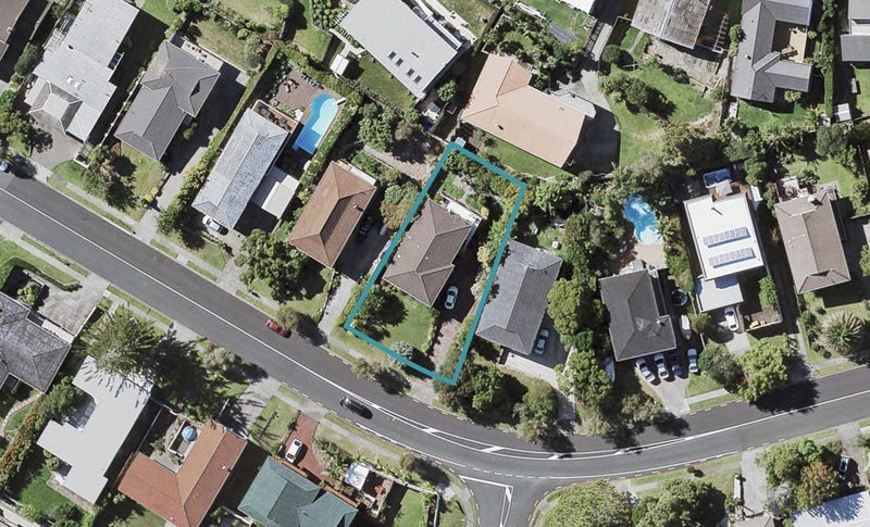 11 Maxwelton Drive, Mairangi Bay, Auckland - Carousel 1