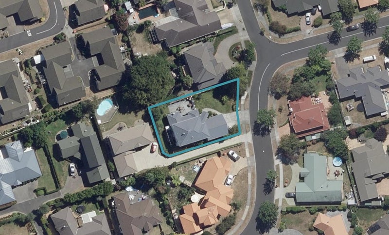 16 Canaandale Drive, Flagstaff, Hamilton - Carousel 1