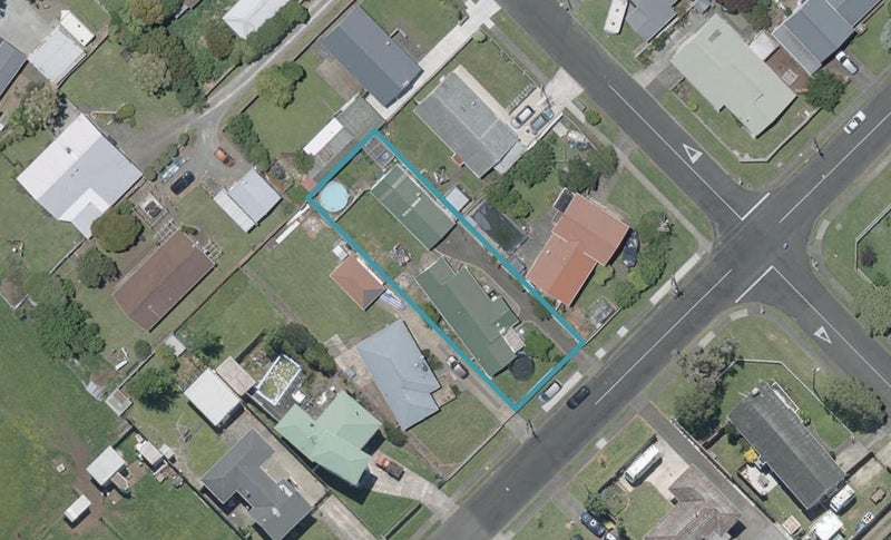 24 Sussex Road, Springvale, Whanganui - Carousel 1