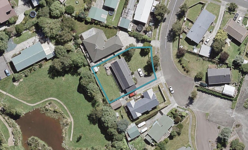 4 Pearl Grove, Birchville, Upper Hutt - Carousel 1