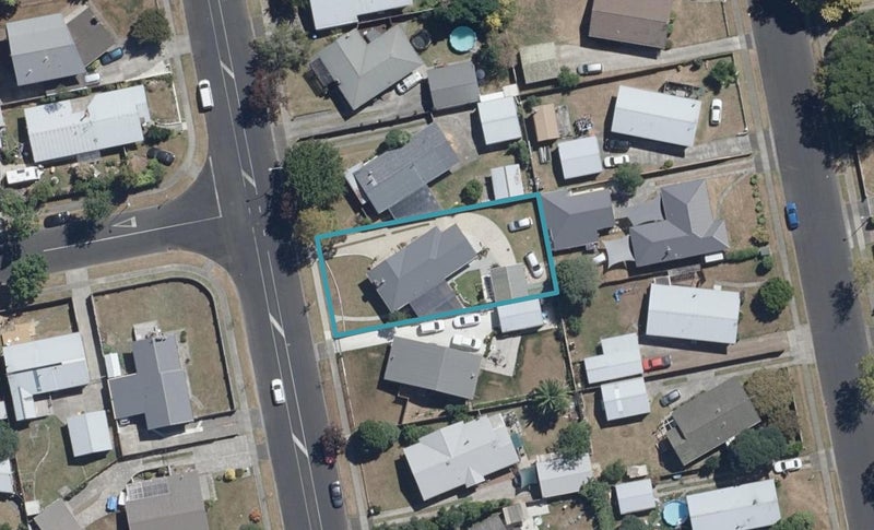 26 Ashurst Avenue, Pukete, Hamilton - Carousel 1