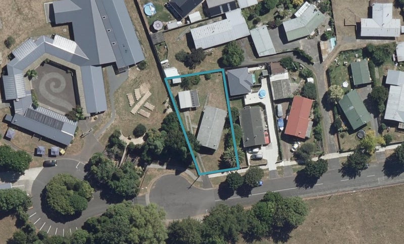 130 Saxbys Road, Deanwell, Hamilton - Carousel 1
