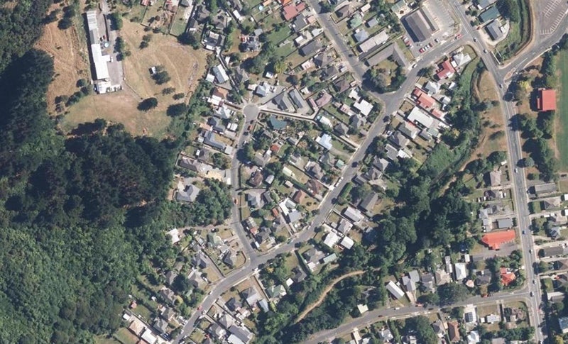 22C Stanley Street, Wainuiomata, Lower Hutt - Carousel 1