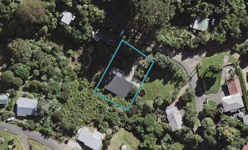 36 Eden Terrace, Onetangi, Waiheke Island - Carousel 1