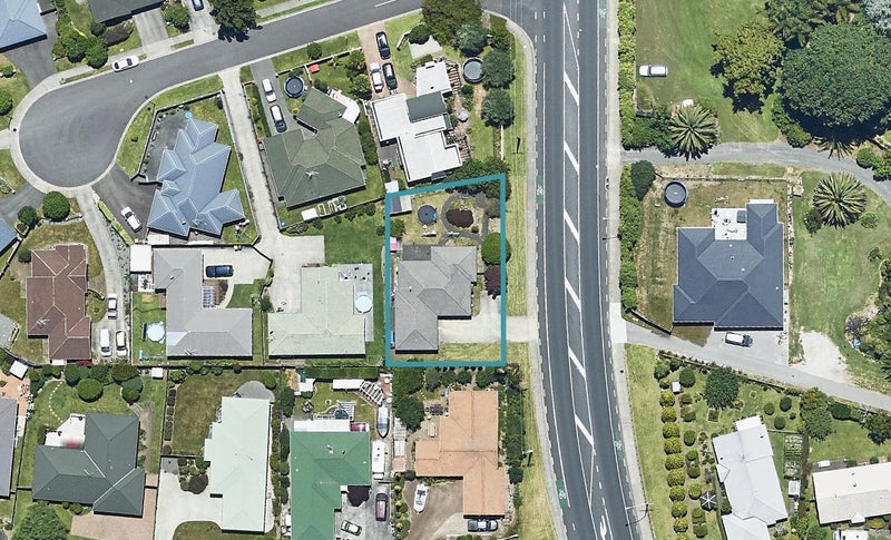 66 Pyes Pa Road, Pyes Pa, Tauranga - Carousel 1