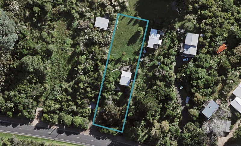 105 Ocean View Road, Oneroa, Waiheke Island - Carousel 1