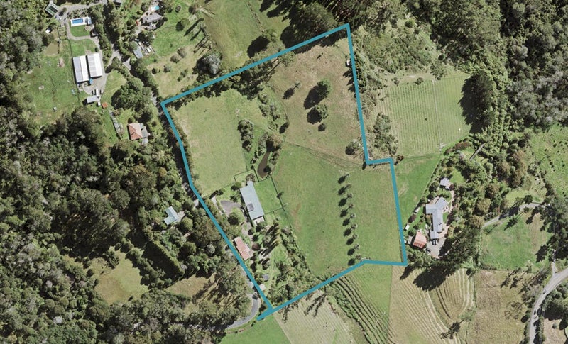 11 Vineyard Road, Henderson Valley, Auckland - Carousel 1