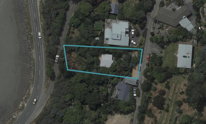 490 Marine Drive, Charteris Bay, Governors Bay - Carousel 1