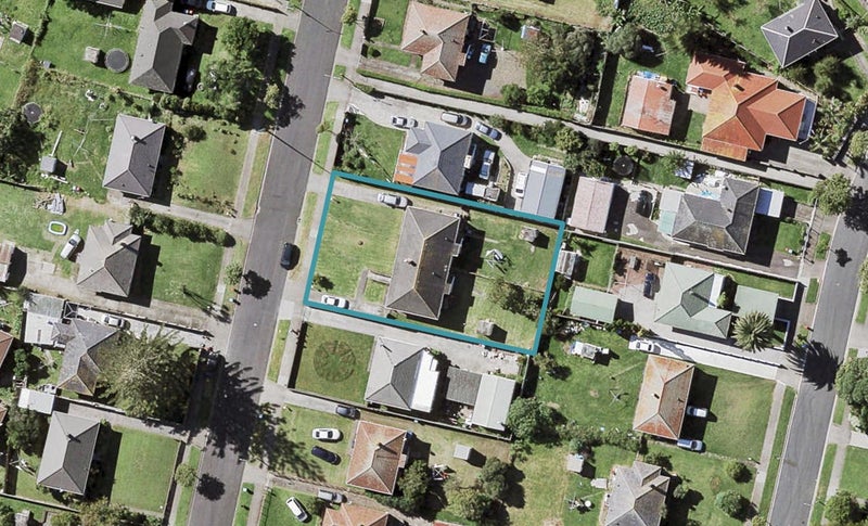 38 Heatherbank Street, Glen Innes, Auckland - Carousel 1