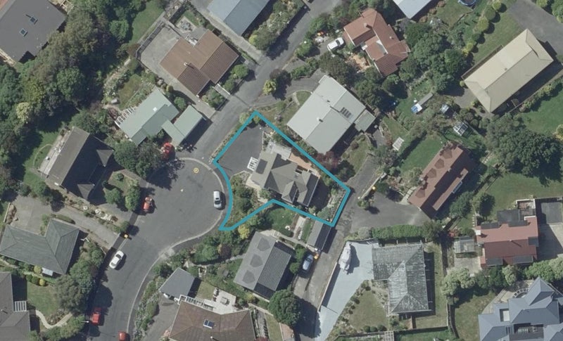 32 Elliffe Place, Shiel Hill, Dunedin - Carousel 1