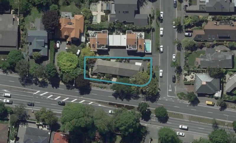 2/104 Fendalton Road, Fendalton, Christchurch - Carousel 1