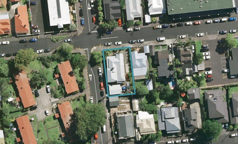 8 Cowan Street, Ponsonby, Auckland - Carousel 1