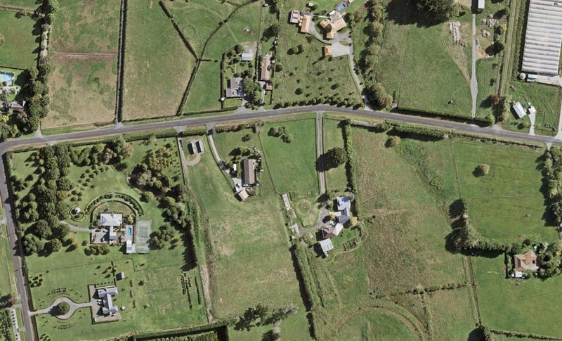 4 Humarie Way, Karaka, Papakura - Carousel 1