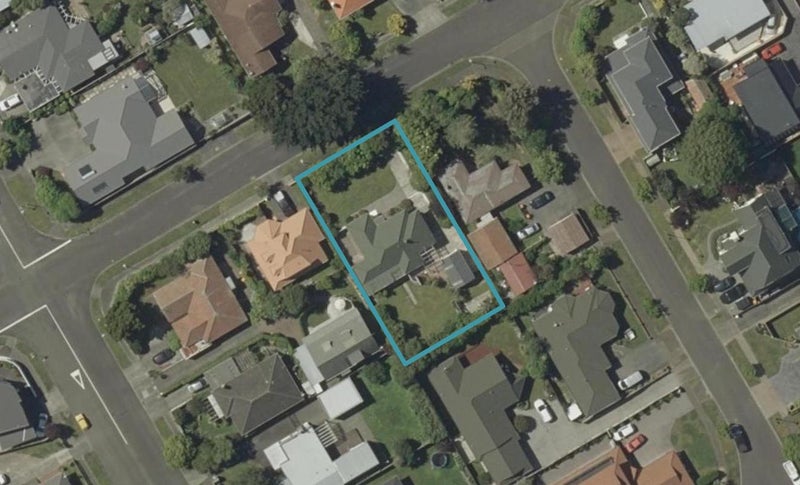 24 Hardie Street, Hokowhitu, Palmerston North - Carousel 1