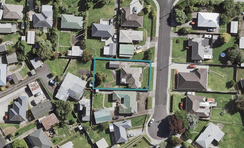 1 Bowen Street, Manurewa East, Auckland - Carousel 1