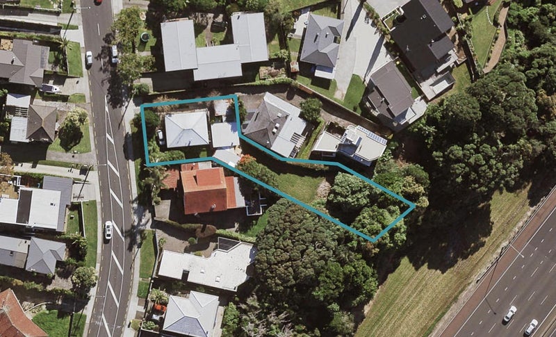 1/79 Sylvan Avenue, Northcote, Auckland - Carousel 1