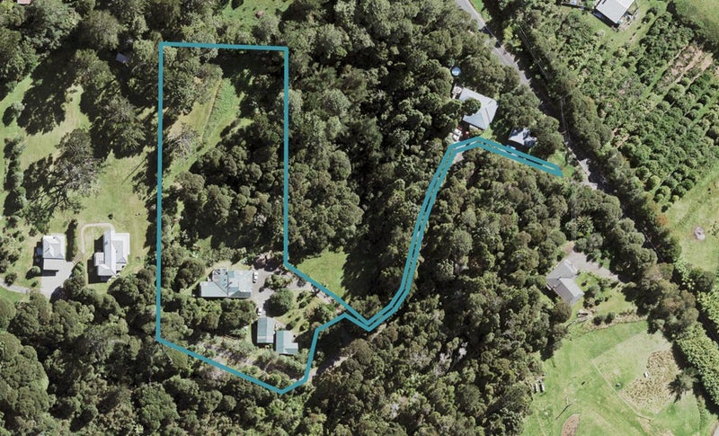77A Carter Road, Oratia, Auckland - Carousel 1