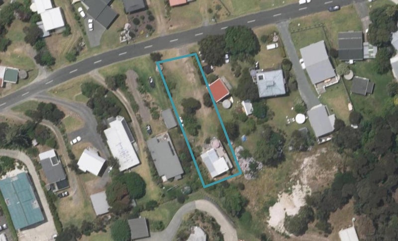 14 Heather Street, Mangawhai Heads, Mangawhai - Carousel 1