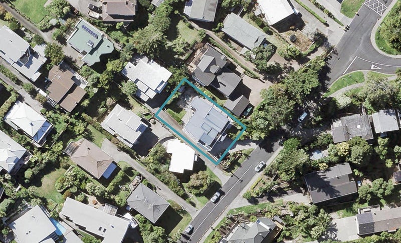 21 Korotaha Terrace, Rothesay Bay, Auckland - Carousel 1