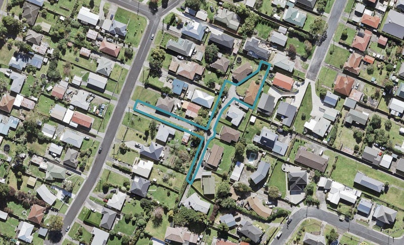 10C Laura Street, Kelston, Auckland - Carousel 1