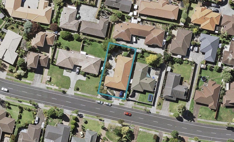 19 Golfland Drive, Golflands, Auckland - Carousel 1