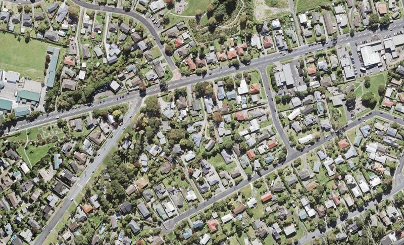 94B Godley Road, Green Bay, Auckland - Carousel 1