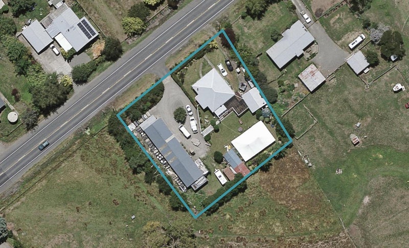 2073 State Highway 2 , Waipukurau, WAIPUKURAU - Carousel 1