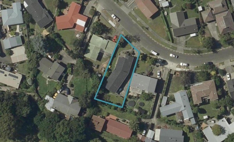 38 Buick Crescent, Awapuni, Palmerston North - Carousel 1
