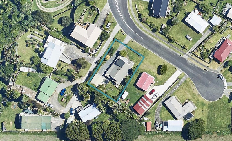 14 Whenuariri Place, Maketu, Te Puke - Carousel 1