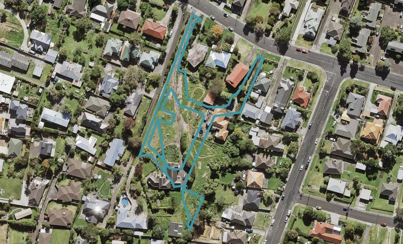 9 Te Rorea Lane, Mount Roskill, Auckland - Carousel 1