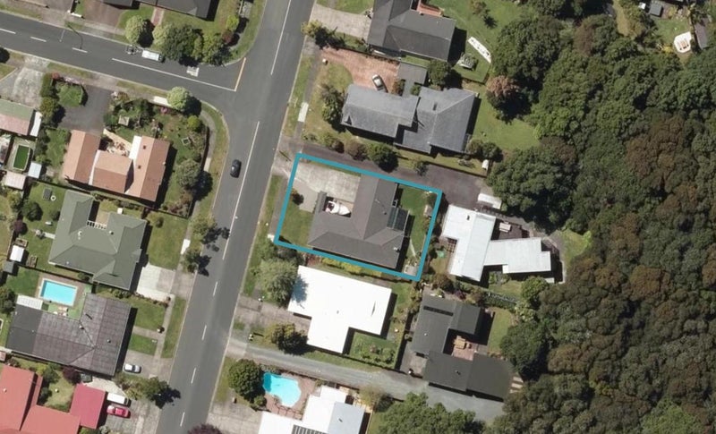 235 Fairway Drive, Kamo, Whangarei - Carousel 1