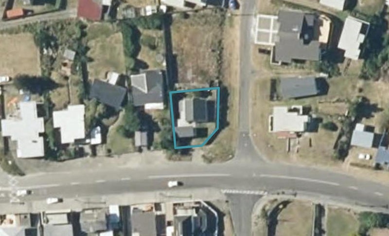 13 Ocean Beach Street, Foxton Beach, Foxton - Carousel 1
