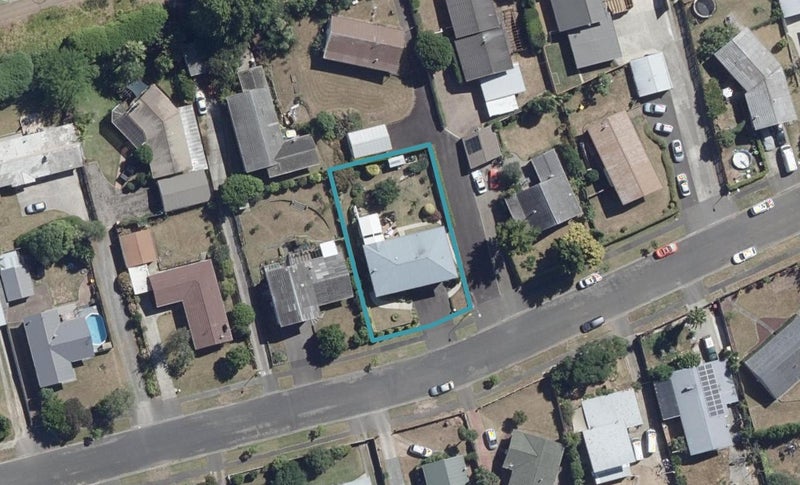 68 Morrow Avenue, St Andrews, Hamilton - Carousel 1